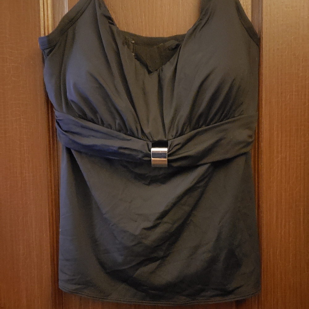 Coco Reef Tankini Top with built in Bra 38E